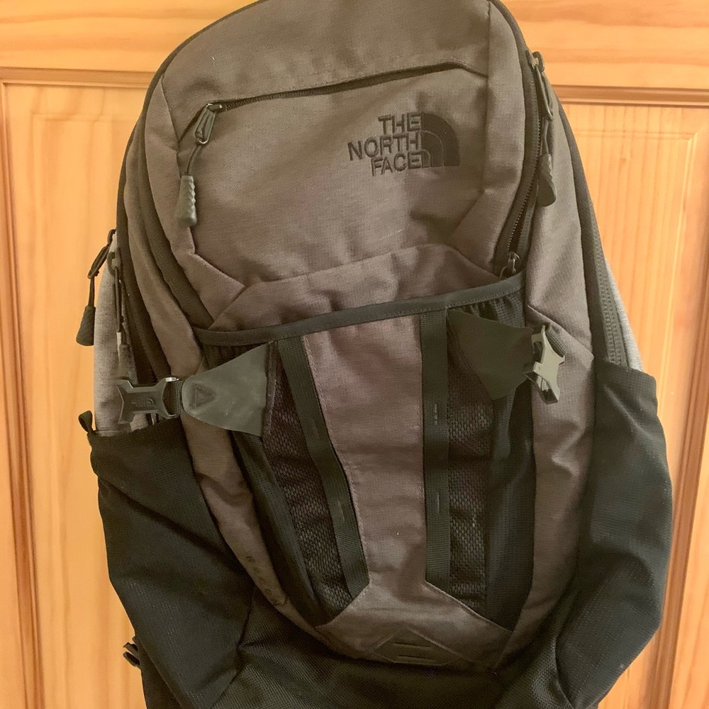 The North Face Recon Backpack Unisex